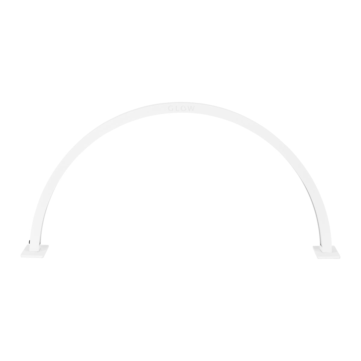 Glow Arche II lamp on a manicure station