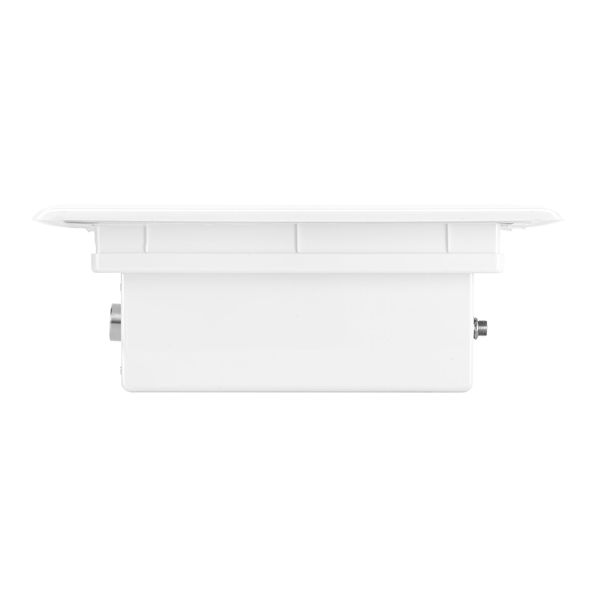 Momo J-404 intake grille level with the working surface