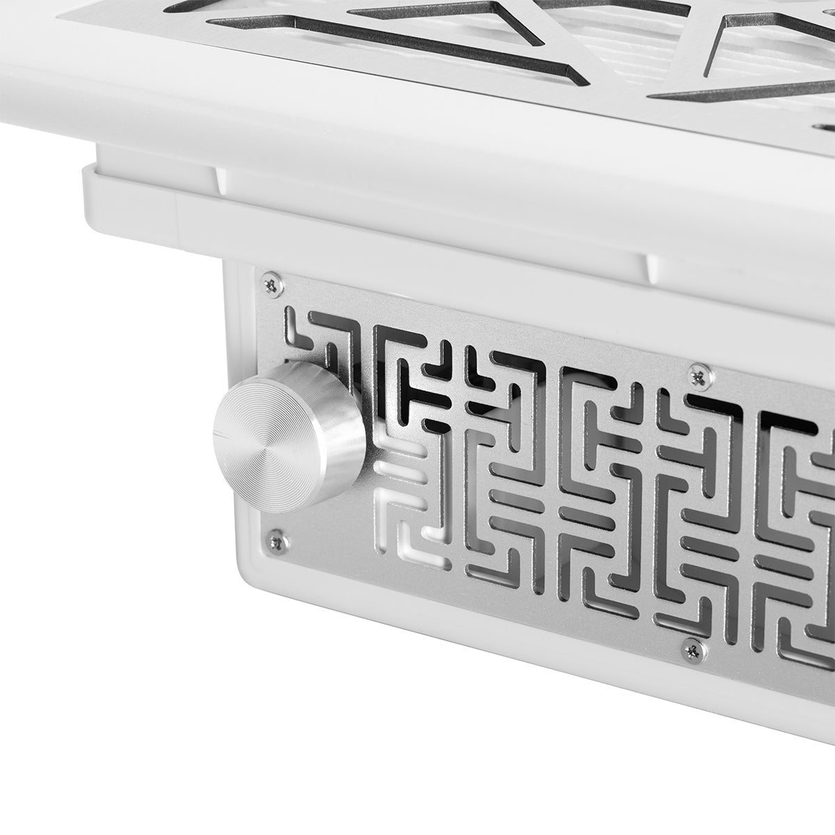 Momo J-404 extractor underside and mounting detail