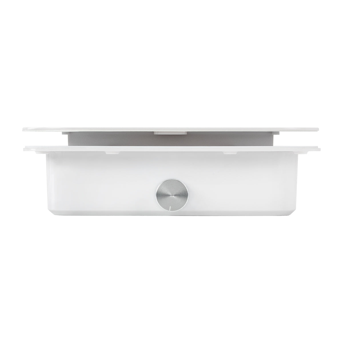 Momo P30 built-in extractor underside detail