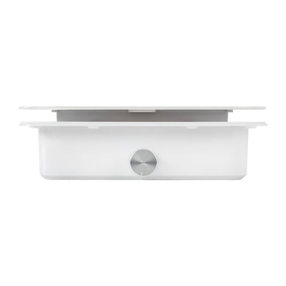 Momo P30 built-in extractor underside detail