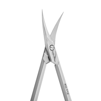 Nghia cuticle scissors KD.712 shown in the hand