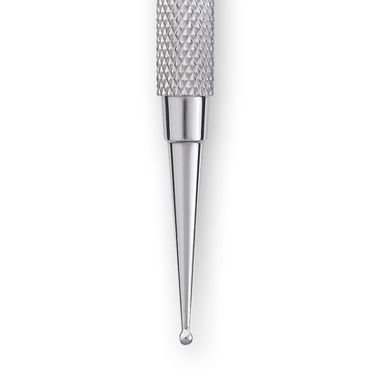 Nghia dotting tool NA-01 shown in the hand